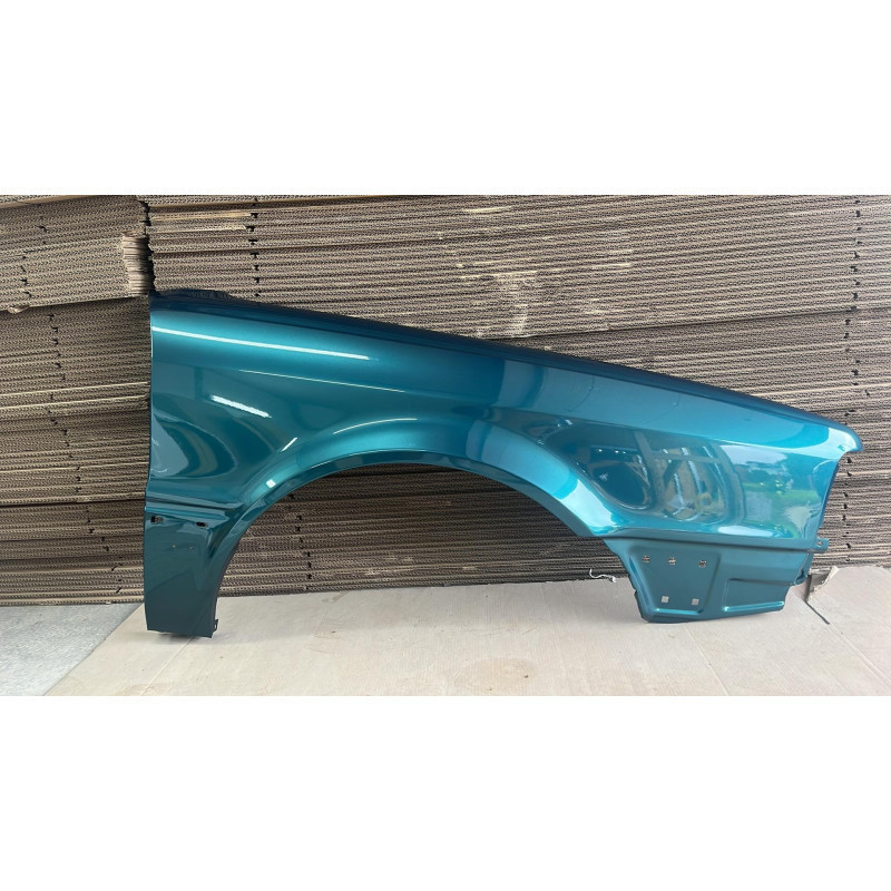 AUDI 80 B4 Blotnik - LZ6P - OCYNK Nowy! Prawy