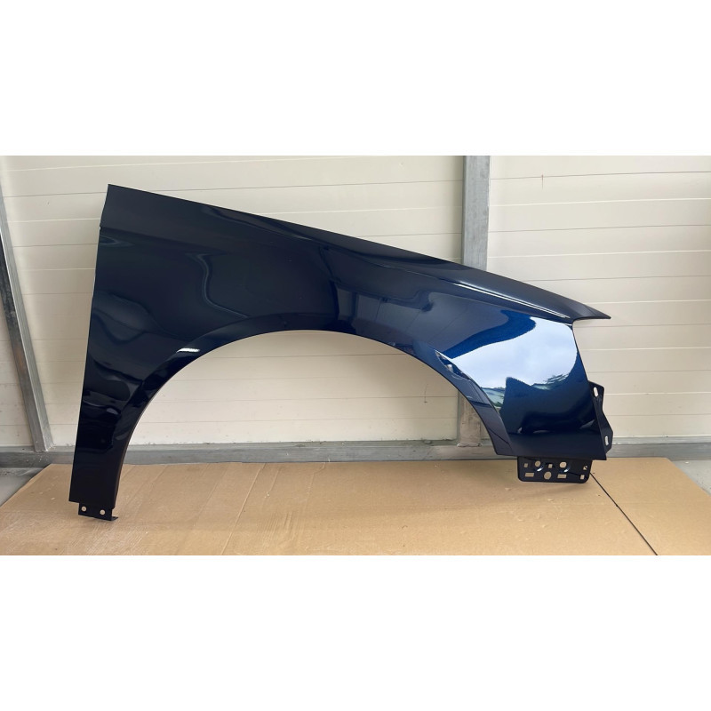 Volkswagen Passat B6 Blotnik LD5Q OCYNK/Nowy Prawy