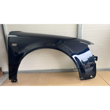 Audi A4 B6 Blotnik - LZ5L - Okazja/Nowy! Prawy