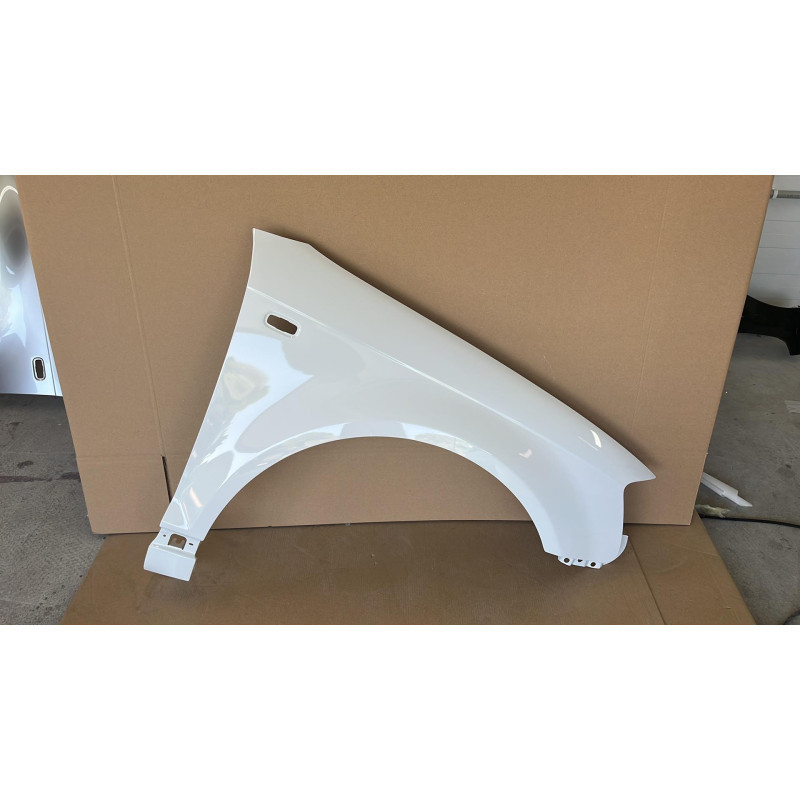 Audi A3 8P Blotnik - LY9C - Ocynk/Nowy Prawy