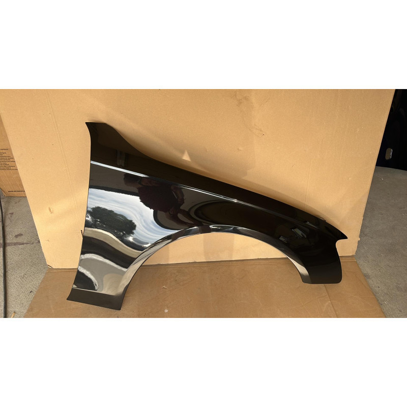 Audi A4 B8 Blotnik - LZ9Y - Ocynk/Nowy! Prawy