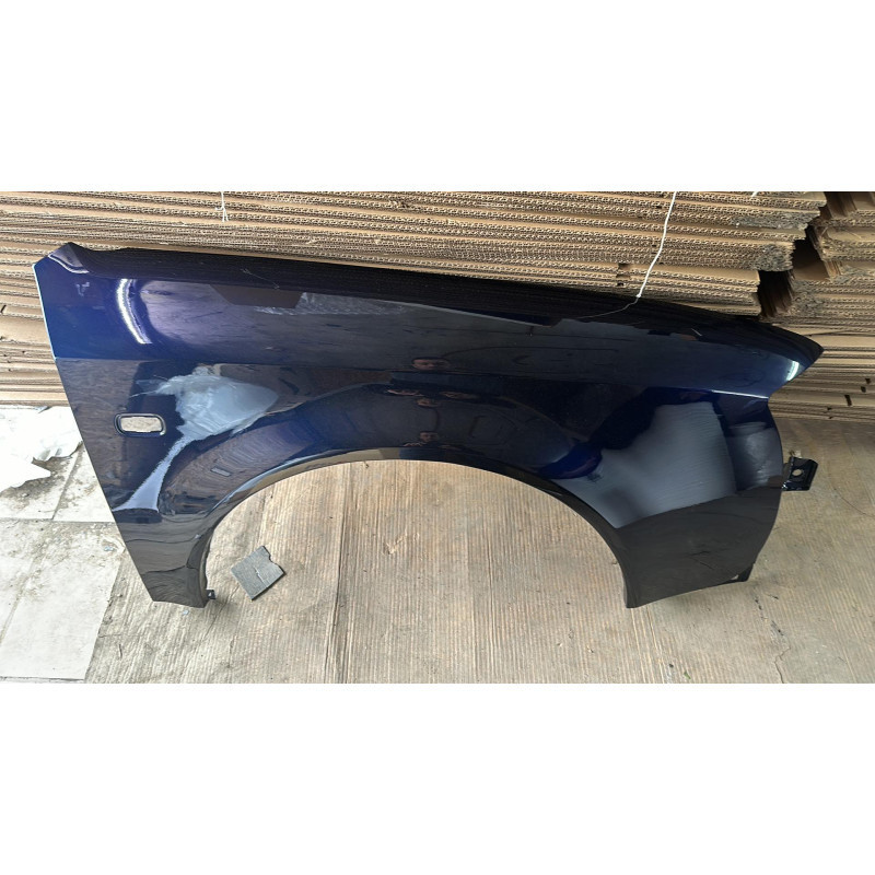 Audi A6 C5 Blotnik FL - LZ5L - Ocynk/Nowy! Prawy