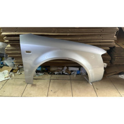 Audi A4 B6 Blotnik - LY7RL - Okazja/Nowy! Prawy